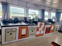 Десантний корабель-танкер для продажу