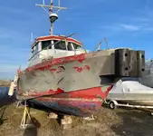 Катер на продаж