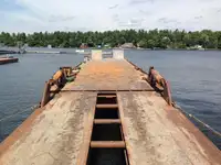 Баржа для продажу