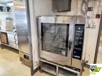 Круїзний лайнер для продажу