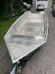 Робочі човни для продажу