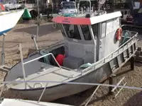 Робочі судна на продаж