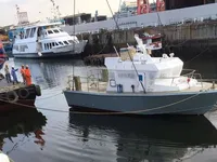 Лоцманський катер для продажу
