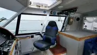 Дослідницьке судно для продажу