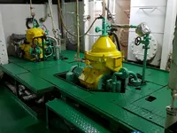 Танкер для нафти/хімікатів для продажу