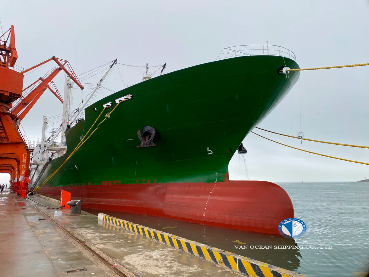 Рефрижераторне судно для продажу