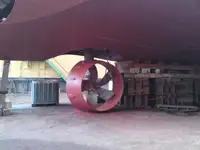 Буксирний човен на продаж