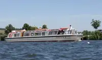 Круїзний лайнер для продажу