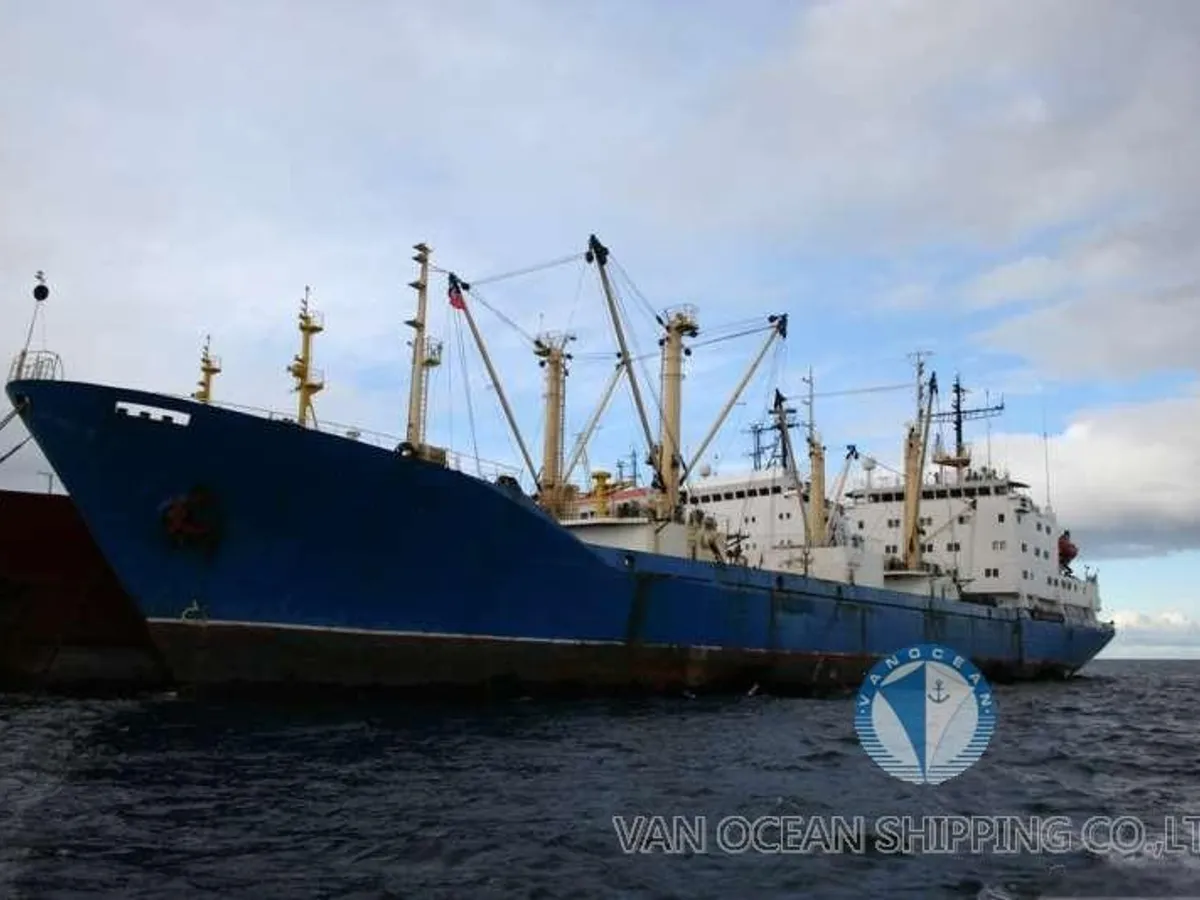 Рефрижераторне судно для продажу