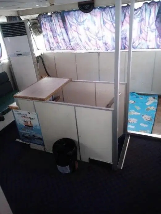 Пасажирський корабель для продажу