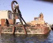 Баржа на продаж