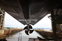 Катамаран для продажу