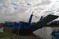 Баржа на продаж