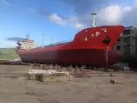 Танкери для продажу
