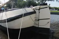 Баржа для продажу