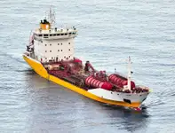 Oil/Chemical tanker на продаж