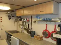 Баржа для продажу