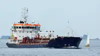 Oil/Chemical tanker на продаж