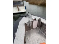 Лоцманський катер для продажу