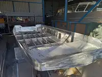 Робочі човни для продажу
