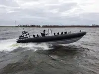 Контейнеровоз для продажу