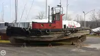 Буксирний човен на продаж