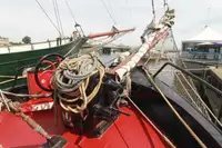 Плавучий готель для продажу