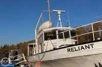 Поромне судно на продаж