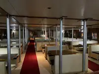 Катамаран на продаж