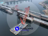 Судно з краном для продажу