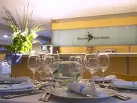 Катамаран на продаж