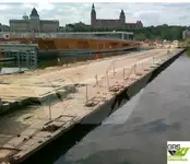 Баржа на продаж