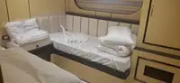 Круїзний лайнер для продажу