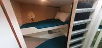 Контейнеровоз для продажу