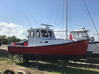 Судно для переробки риби для продажу