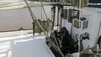 Trawler на продаж