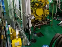 Танкер для нафти/хімікатів для продажу