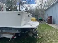 Робочі човни для продажу