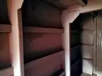 Десантний корабель-танкер для продажу