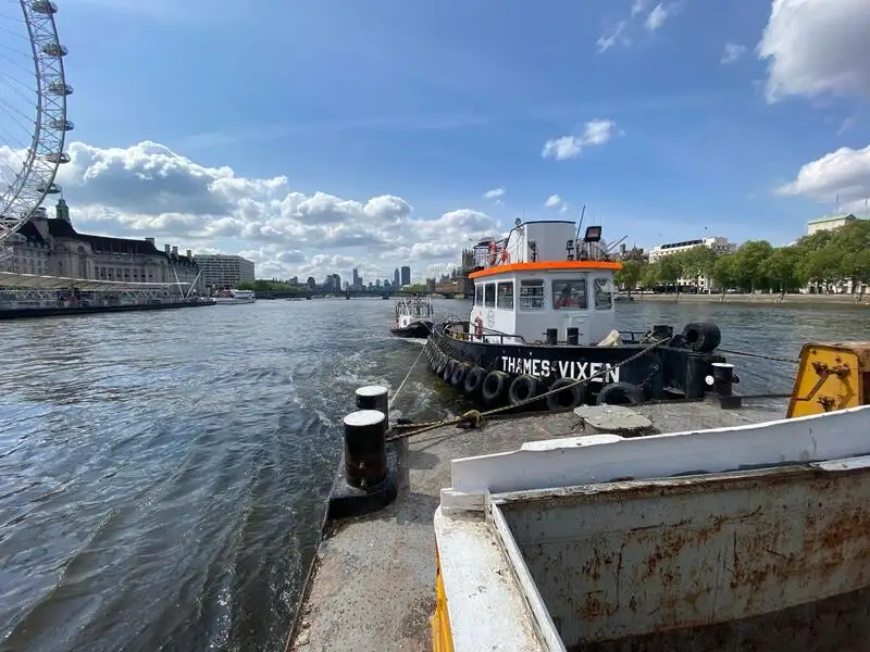 Буксир для продажу