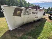 Рятувальний човен на продаж