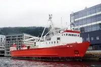 Рефрижераторний корабель на продаж