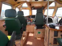 Лоцманський катер для продажу