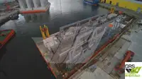 Баржа на продаж