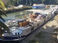 Баржа для продажу