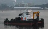 Буксирний човен на продаж