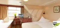 Круїзний лайнер для продажу