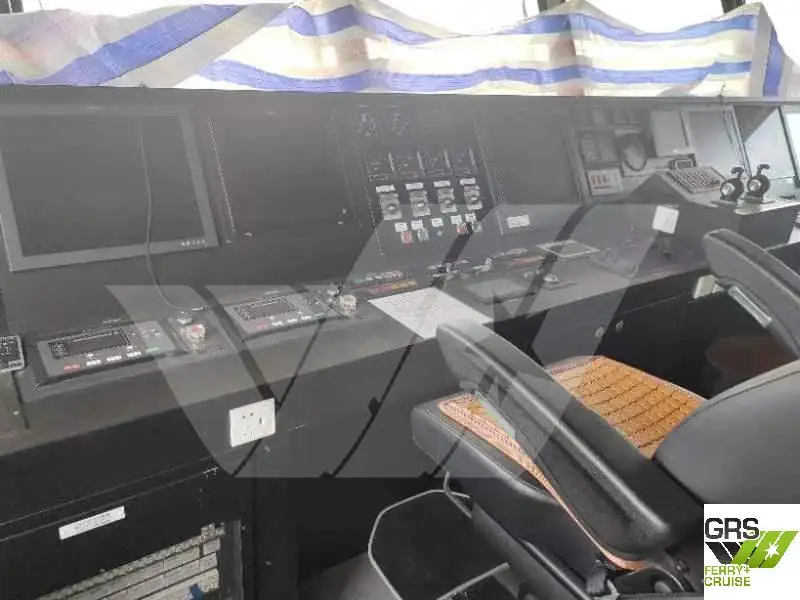 Пасажирський корабель для продажу