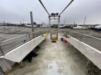 Судно підтримки водолазних робіт для продажу
