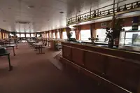 Пасажирський корабель для продажу